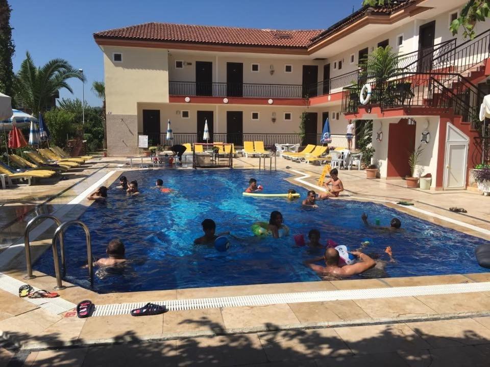 Mg Moms Hotel ケメル エクステリア 写真